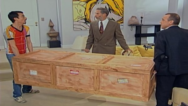 "Sucupira, La Comedia" Capítulo 4: Federico consigue un muerto
