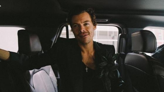 Anuncian refuerzo de buses para concierto de Harry Styles: conoce los recorridos y horarios
