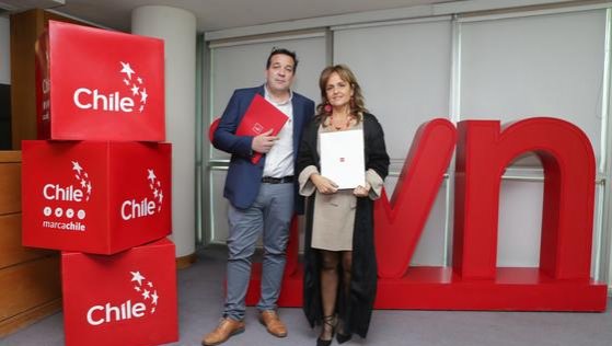 TVN e Imagen de Chile firman alianza estratégica para potenciar al país a nivel internacional
