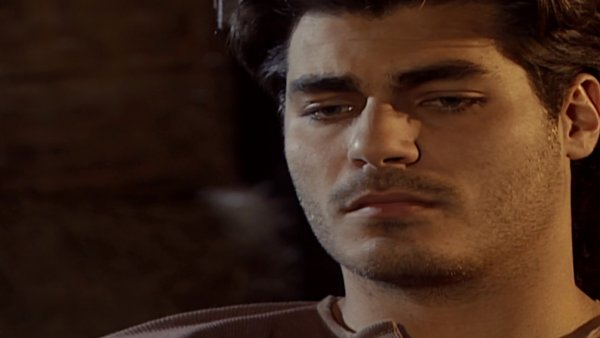 Terra Nostra - T1E10 | El dolor de Giuliana y Matteo
