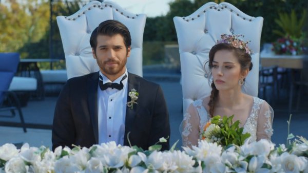Amor sin Recetas - T1E57 | El matrimonio de NazFer
