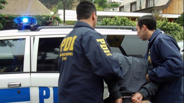 PDI detiene a sujeto que secuestró a una mujer y sus hijos en Quilpué
