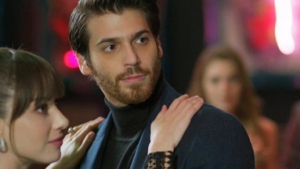 Amor sin Recetas T1E77 | Sorpresa para Ferit
