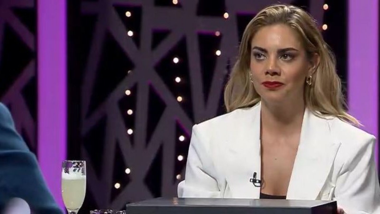 Mamá de Camila Stuardo la sorprende con emotiva carta
