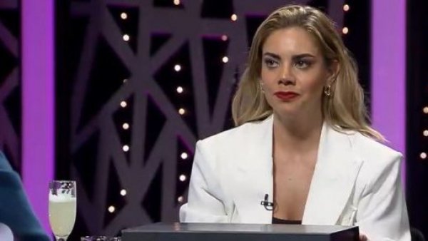 Mamá de Camila Stuardo la sorprende con emotiva carta
