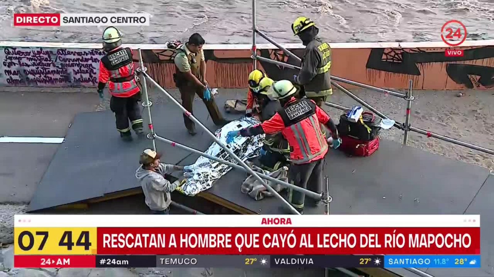 Hombre cayó al río Mapocho: habría sido asaltado y lanzado
