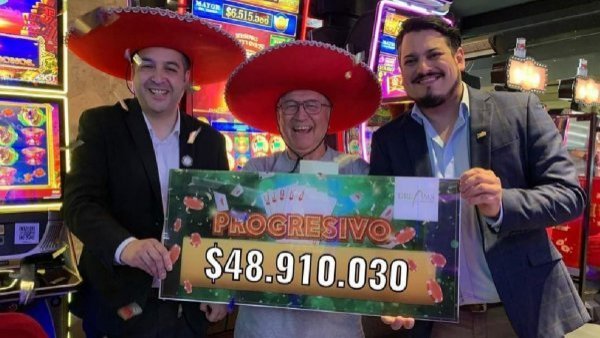 Hombre ganó casi $49 millones en casino de Coyhaique: "Me vino de perilla"
