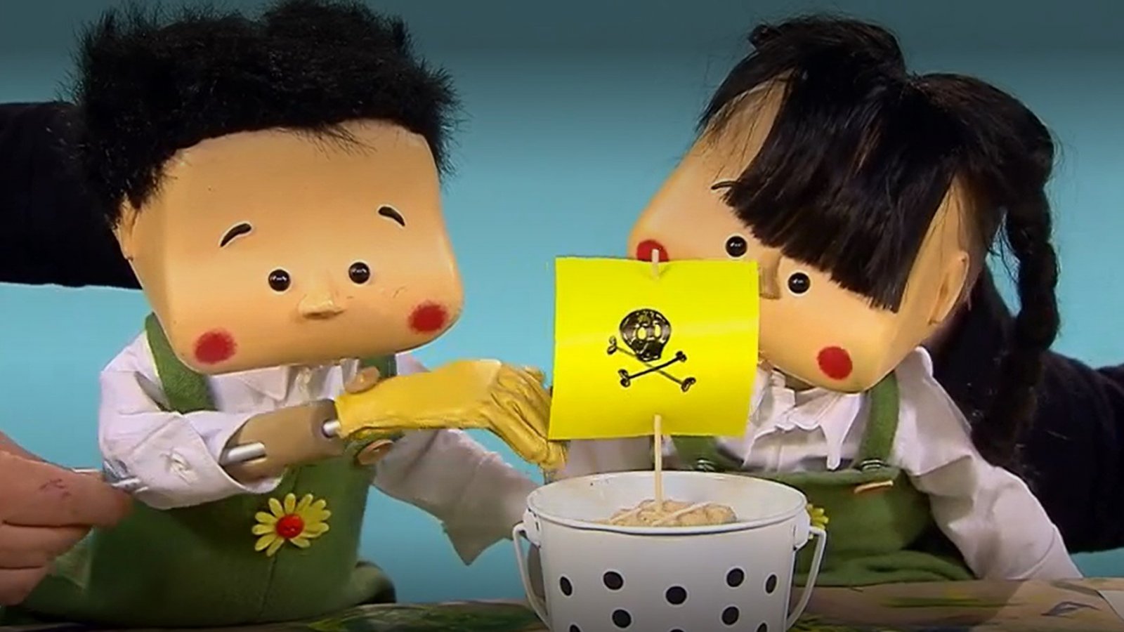 Papelina y Papelón Y la hora de crear Taller 5: "Barco que podrá flotar"
