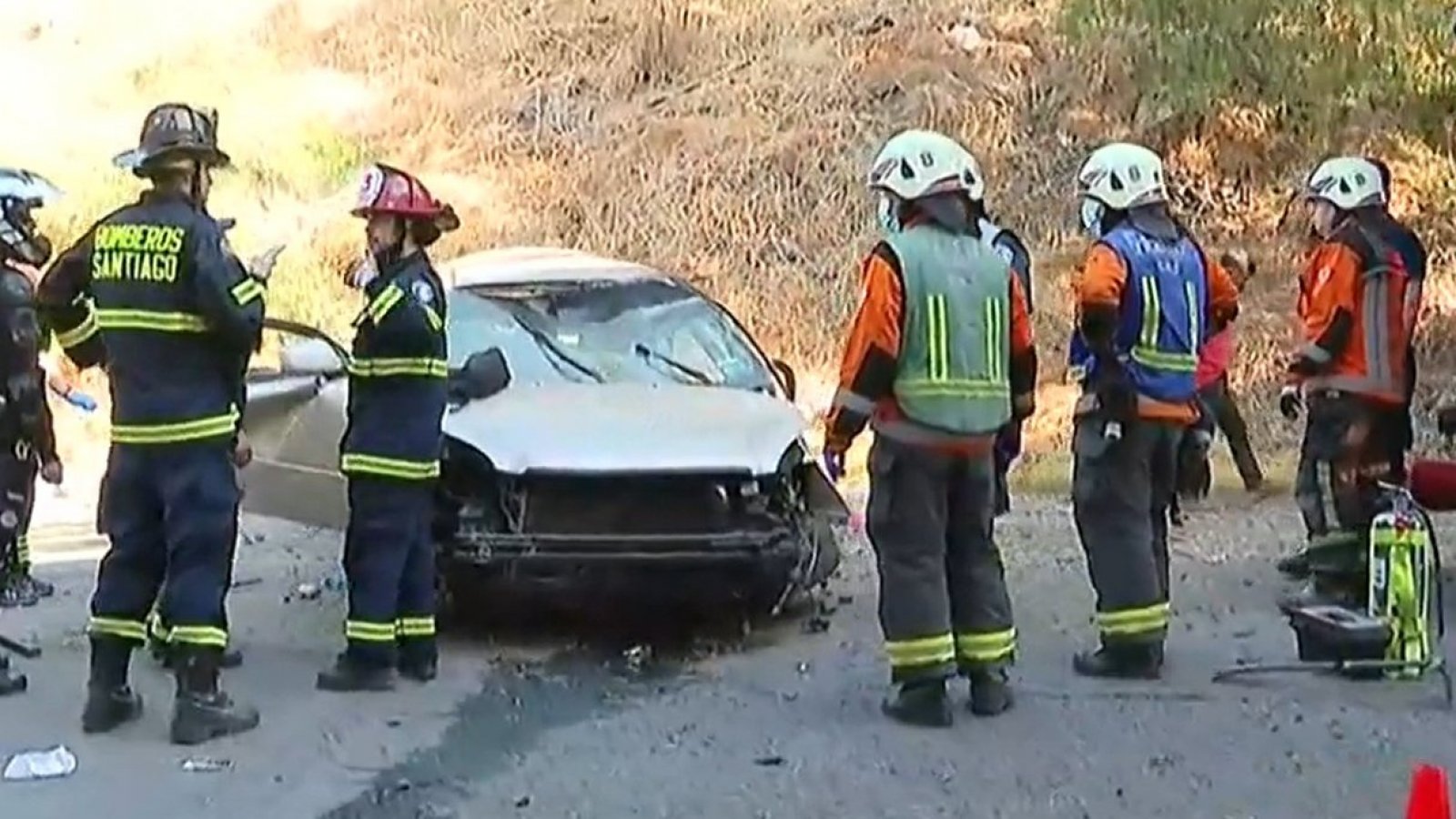 Cayó entre 10 y 15 metros: Un fallecido deja fatal accidente en la comuna de Providencia
