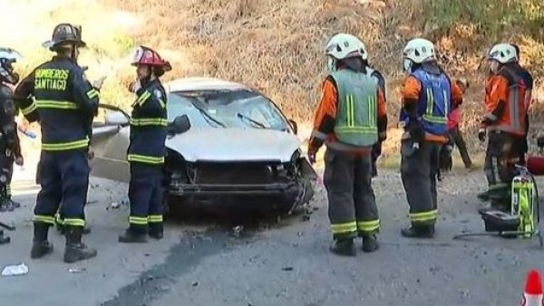 Cayó entre 10 y 15 metros: Un fallecido deja fatal accidente en la comuna de Providencia
