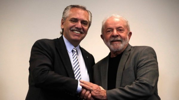 Argentina y Brasil analizan crear "moneda sudamericana" y sumar diversos países
