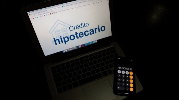 ¡Ojo a los créditos!: CMF y PDI alertan de 6 sitios que podrían estafarte
