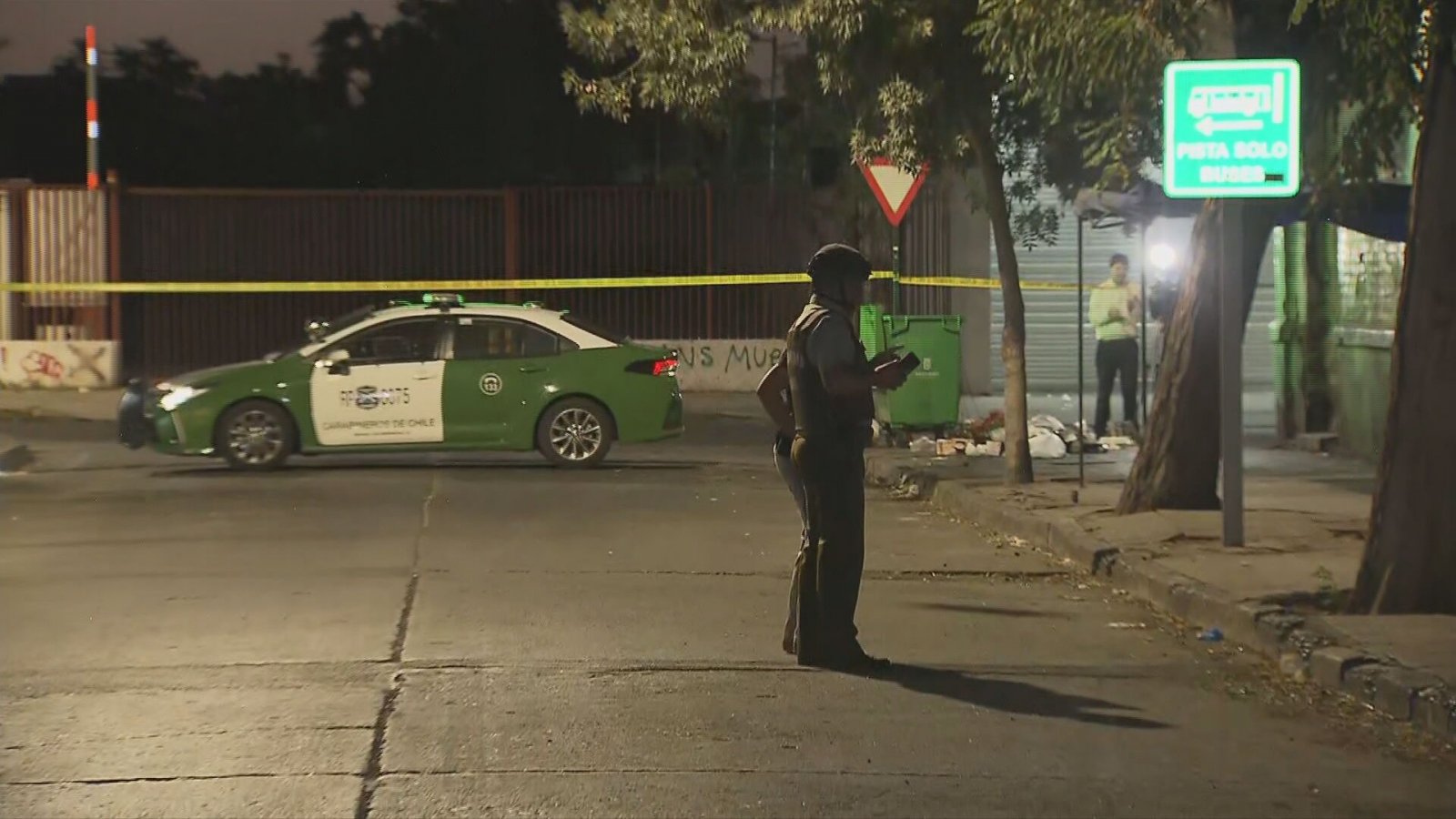 Encuentran cuerpo con 8 balazos al interior de un cité del Barrio Yungay
