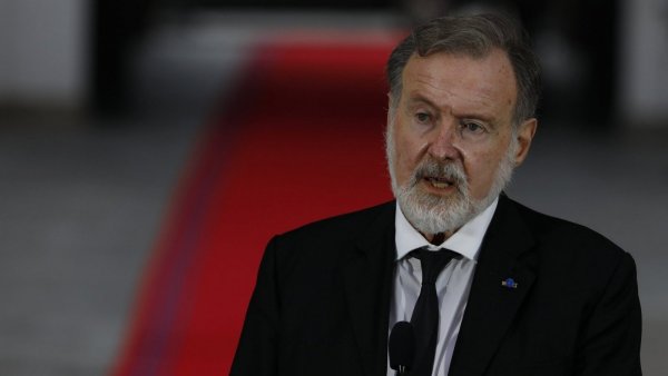 Prensa argentina asegura que Cancillería se disculpó con embajador Bielsa
