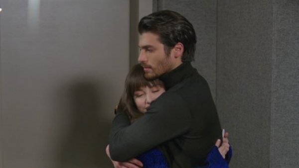 La protección de Ferit
