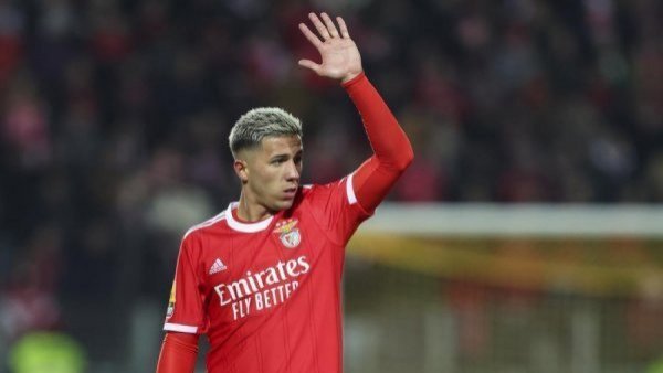 ¡Cifra récord! Enzo Fernández se convierte en el futbolista argentino más caro de la historia
