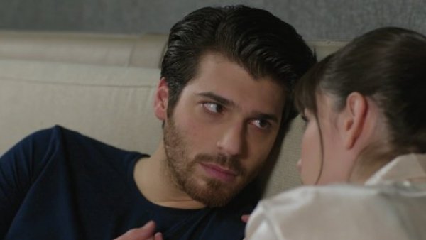 Amor sin Recetas T1E91 | Ferit se sincera
