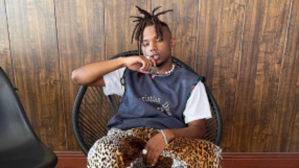 Sube el volumen y revisa las canciones más exitosas de Polimá WestCoast
