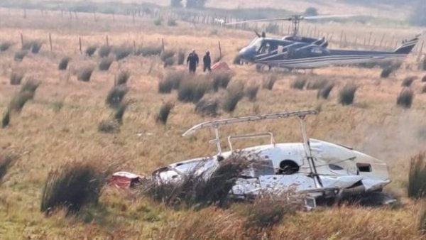 Dos fallecidos tras capotar helicóptero que combatía incendios en Galvarino
