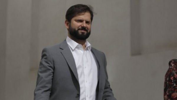 Presidente Boric: "Hay indicio que algunos de los incendios fueron por quemas no autorizadas"
