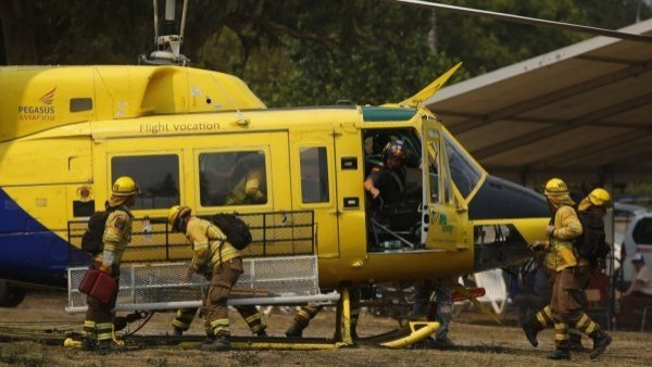Piloto asegura que vecino de Yumbel le negó agua de su recinto para combatir incendios
