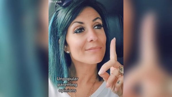 Prohibió a sus hijos hacer y asistir a pijamadas: provocó debate en redes sociales
