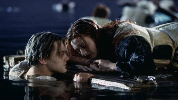 25 años después: director de Titanic reconoce que "Jack se podría haber salvado"
