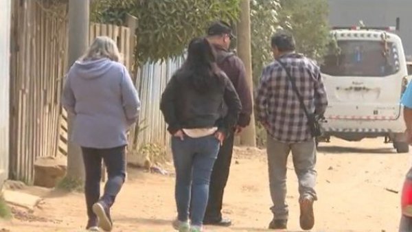 Atrapados en su barrio: Vecinos de Viña del Mar aislados por la falta de locomoción
