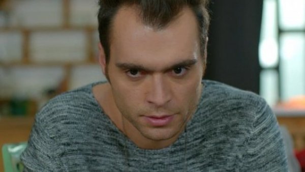 Amor sin Recetas - T1E100 | Deniz escucha la verdad
