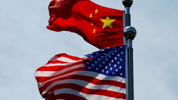 China pide a EE.UU. que "investigue y explique" sus "vuelos de globos ilegales"
