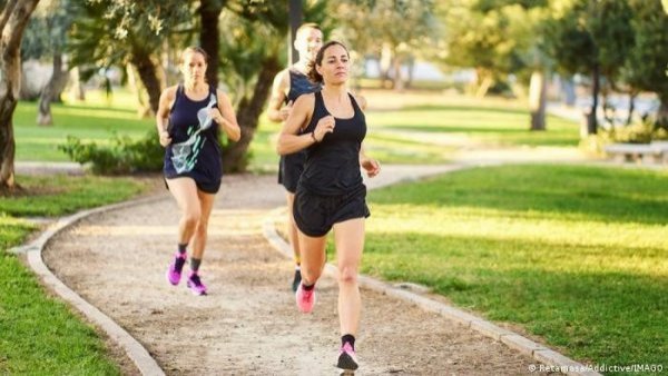 La hora del día podría determinar cuánta grasa se quema con el ejercicio
