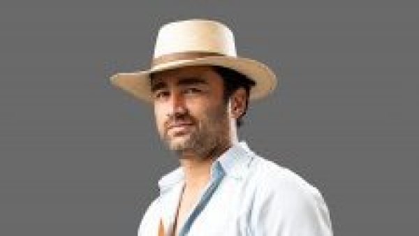 Aurelio Díaz (Andrés Toro)
