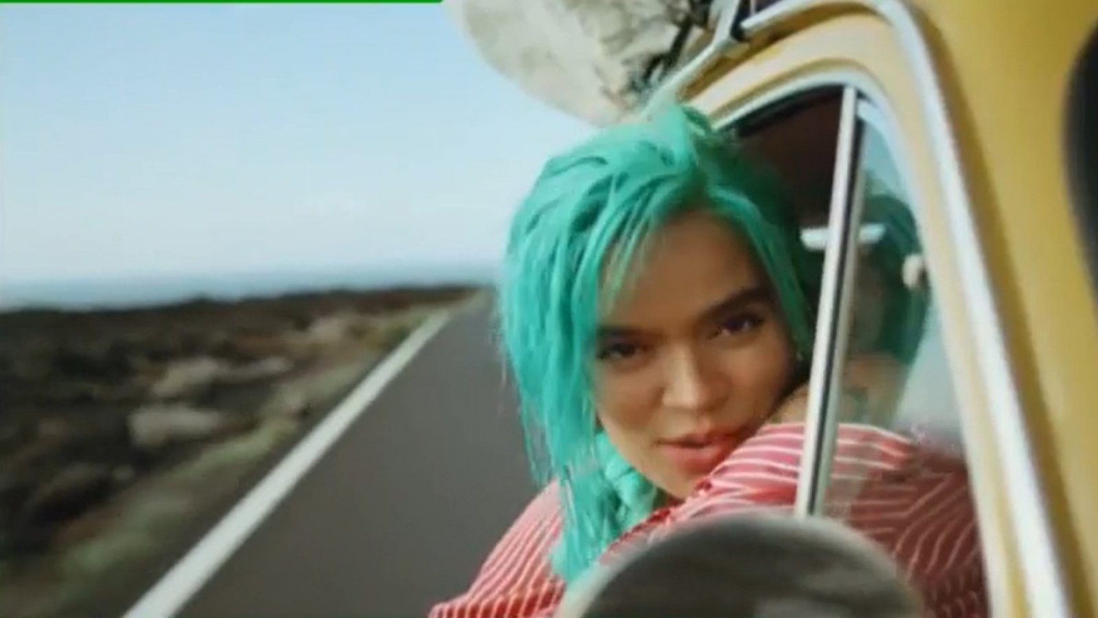 ¡Así están las fanáticas de Karol G para ver a la artista!
