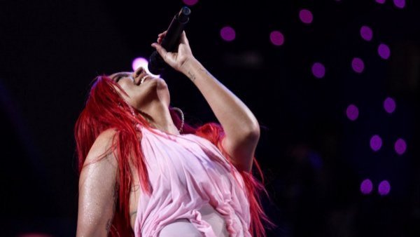 Karol G cantó y Twitter respondió: la lluvia de memes de que provocó "Tusa"
