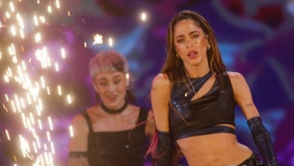 "Llegó la Triple T": Tini hizo estallar la Quinta Vergara con sus hits musicales
