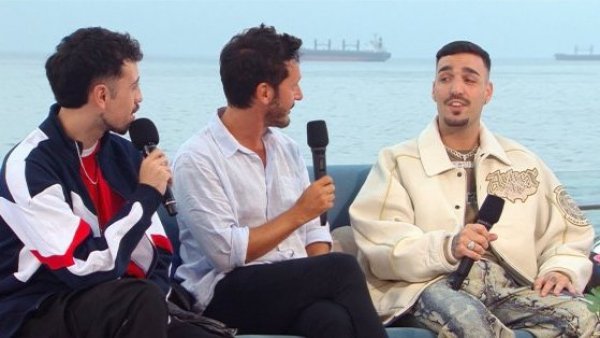 Rels B aprende "chilenismos" para estar listo y preparado en Viña 2023