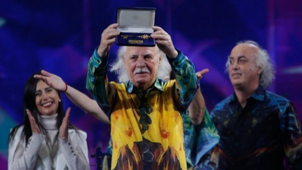 En sus 60 años: Los Jaivas reciben las llaves de la ciudad de Viña del Mar
