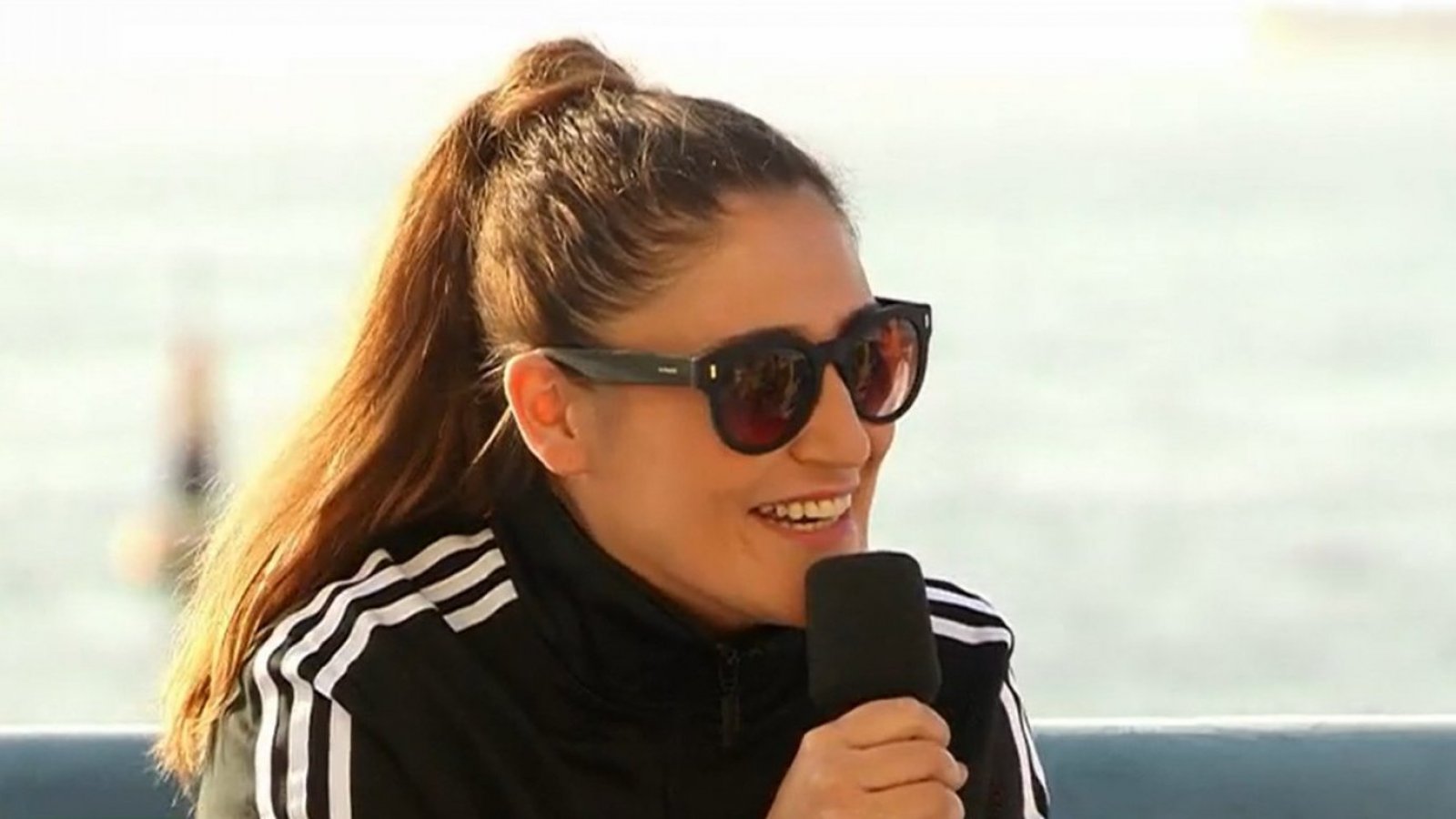 "Yo decidí quedarme a escuchar las pifias": Belén Mora analiza su paso por Viña 2023
