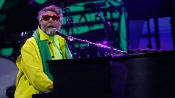 Noche del rock latino: revisa las postales de la presentación de Fito Páez en Viña 2023
