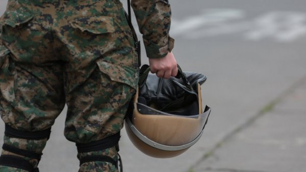 Acusan a funcionario del Ejército de violar a compañera en Los Andes
