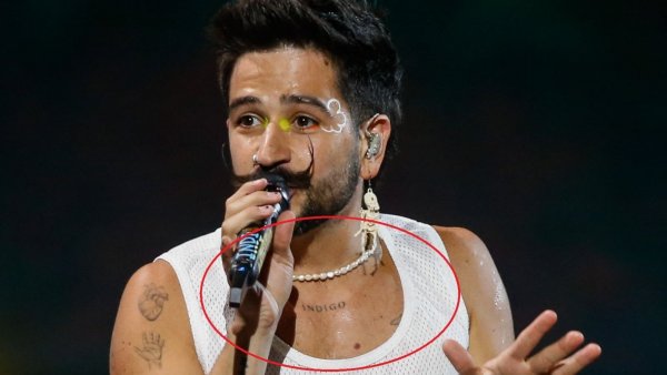 ¿Lo notaste?: El detalle del tatuaje en el torso de Camilo
