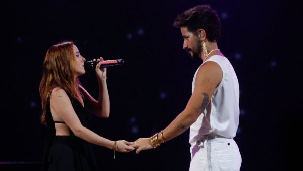"Un aplauso para la mamá de mi guaguita": la presencia de Evaluna en show de Camilo