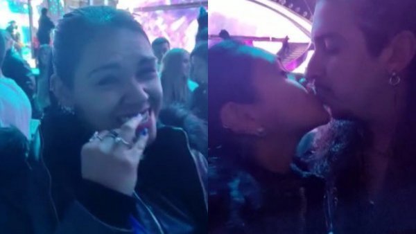 Hombre le pidió matrimonio a su novia durante el show Christina Aguilera
