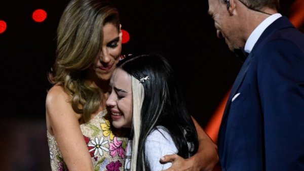 ¡Hasta las lágrimas!: la emoción de Nicki Nicole al recibir las Gaviotas en Viña