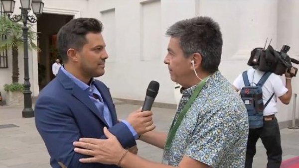 Simón Oliveros recibe los consejos de un histórico de los despachos: Germán Valenzuela
