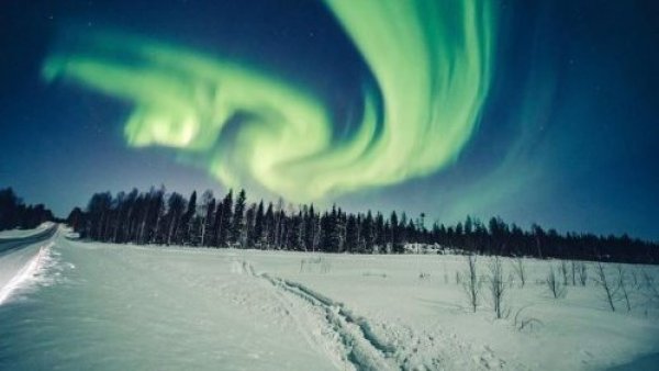 VIDEOS | Impresionante aurora boreal impacta en cielos de Alaska
