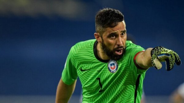 Premios The Best: ¿Por quién votó Claudio Bravo como Mejor Portero?
