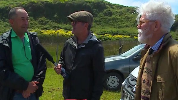 Este sábado en "Atlas de Chile": Sánchez y Comparini siguen recorriendo Chiloé
