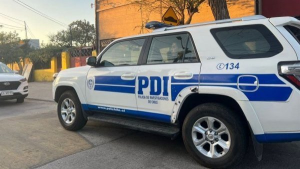 Hombre se encuentra en riesgo vital tras ser baleado en el cuello en La Cisterna
