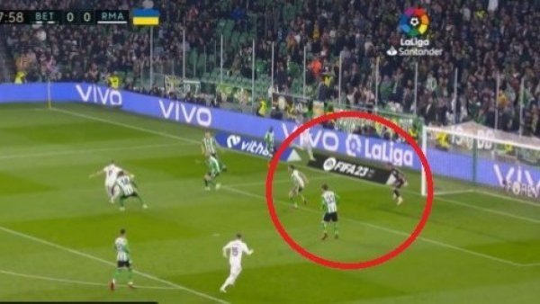 ¡Tremendo! La atajada de Claudio Bravo ante el Real Madrid que resaltó LaLiga
